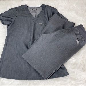 FIGS Scrub Set Petite